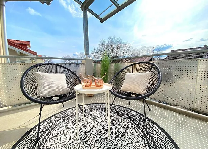Roni Apartments -111Qm Luxury Loft -Near Center And Clinics -Netflix -Terrace -Close To Thermal Spa