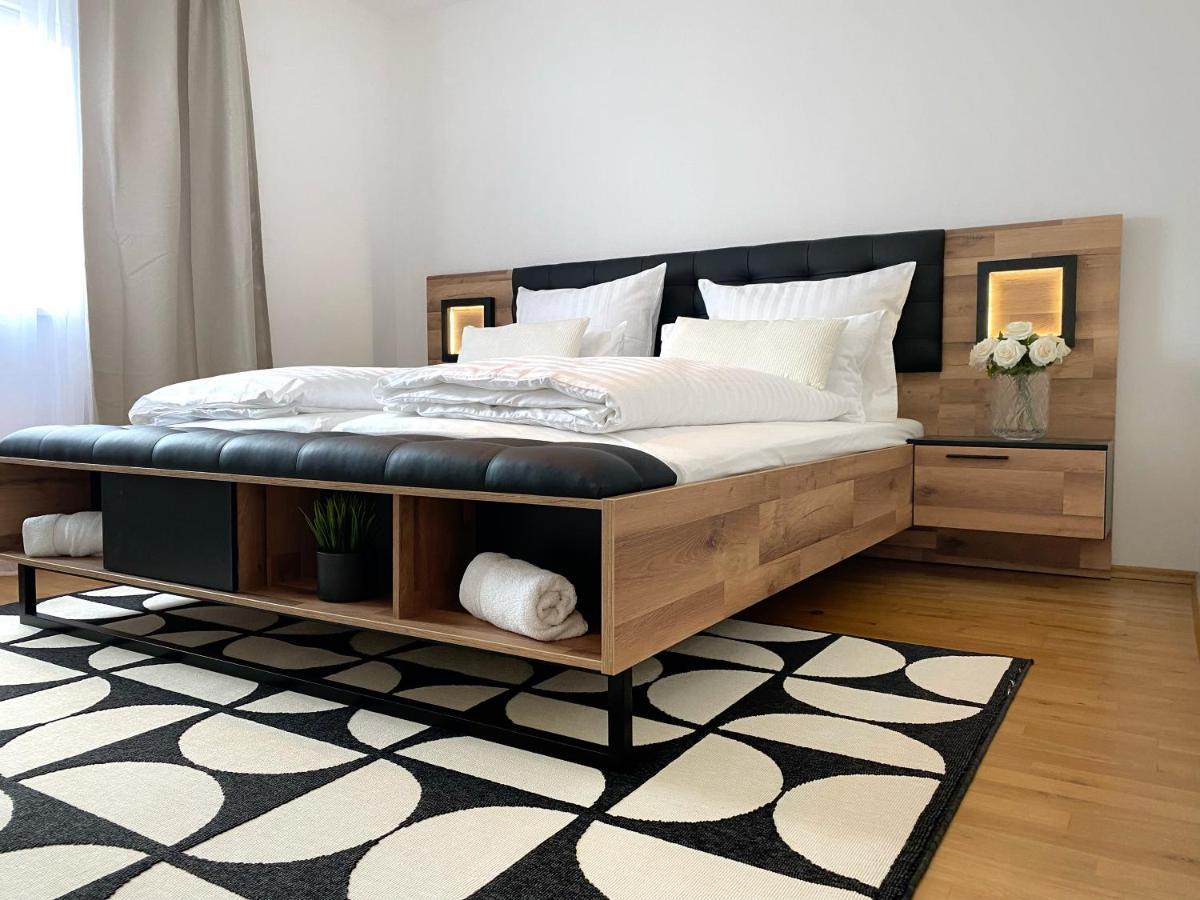 Roni -111qm Luxury Loft -near Center And Clinics -netflix -terrace -close To Thermal