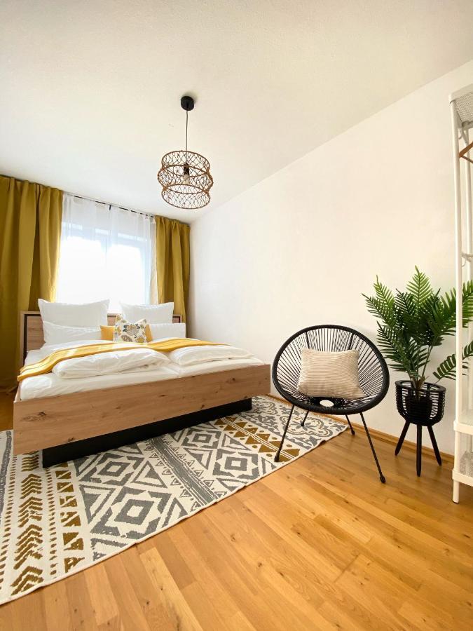Roni -111qm Luxury Loft -near Center And Clinics -netflix -terrace -close To Thermal Apartment Bad Aibling