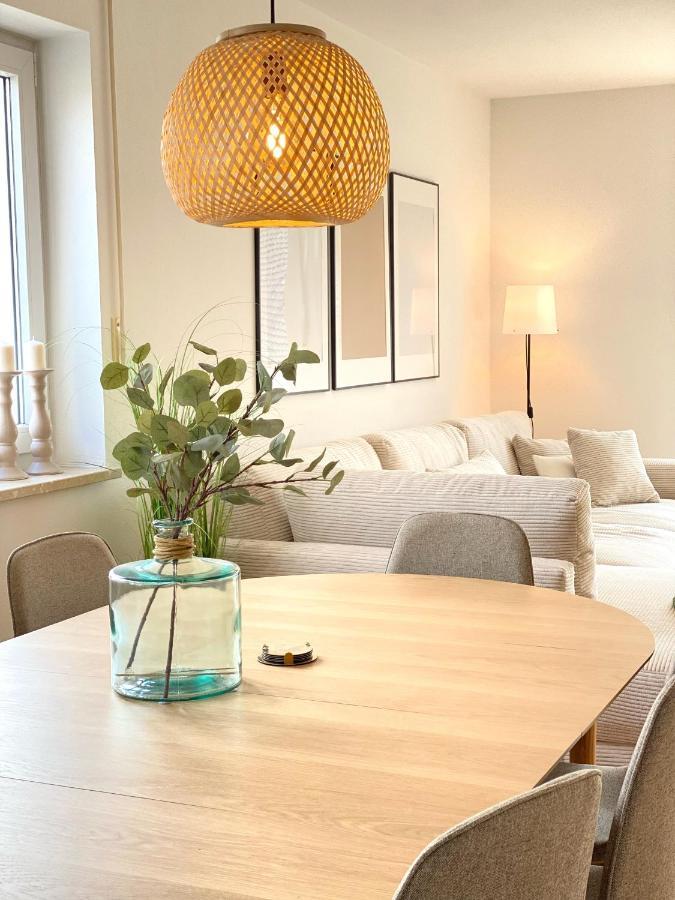 Roni -111qm Luxury Loft -near Center And Clinics -netflix -terrace -close To Thermal Apartament Bad Aibling