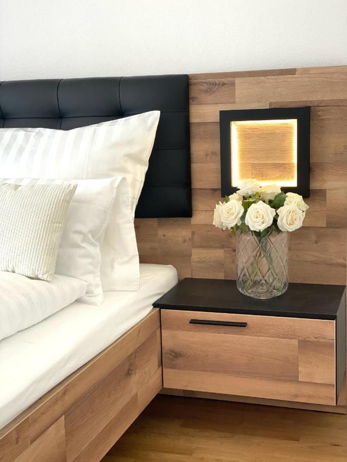 Roni -111qm Luxury Loft -near Center And Clinics -netflix -terrace -close To Thermal *
